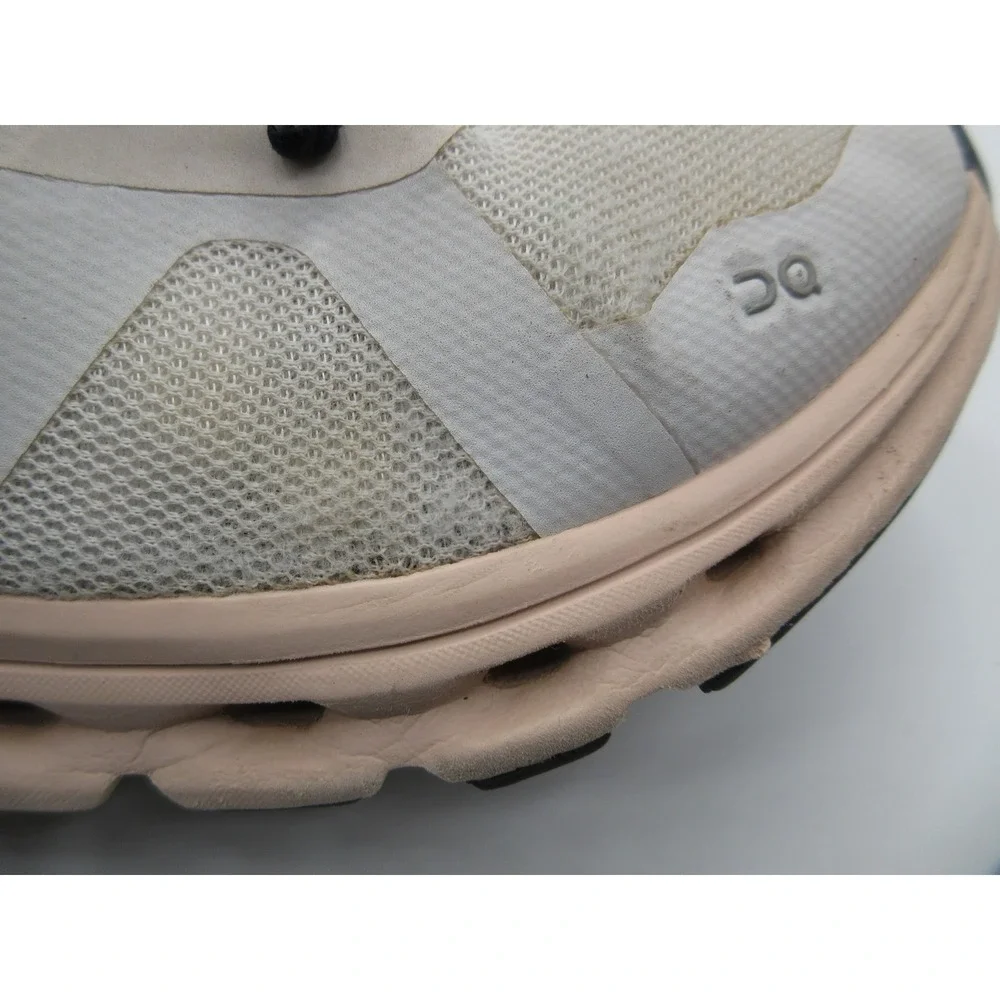 On CloudRunning Shoes Womens Size 8 Beige Gray CloudTec Sneakers 46.98078